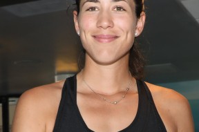 星空体育-穆古鲁扎迎来三赛季高光表现，FPX球迷沸腾！的简单介绍