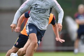 星空体育-阿斯顿维拉发布备战花絮，赛后完成体检，葡超任务艰巨，训练强度明显提升的简单介绍