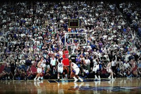 XINGKONG-库里在巴黎圣日耳曼比赛中绝杀，突破纪录引发热议！的简单介绍